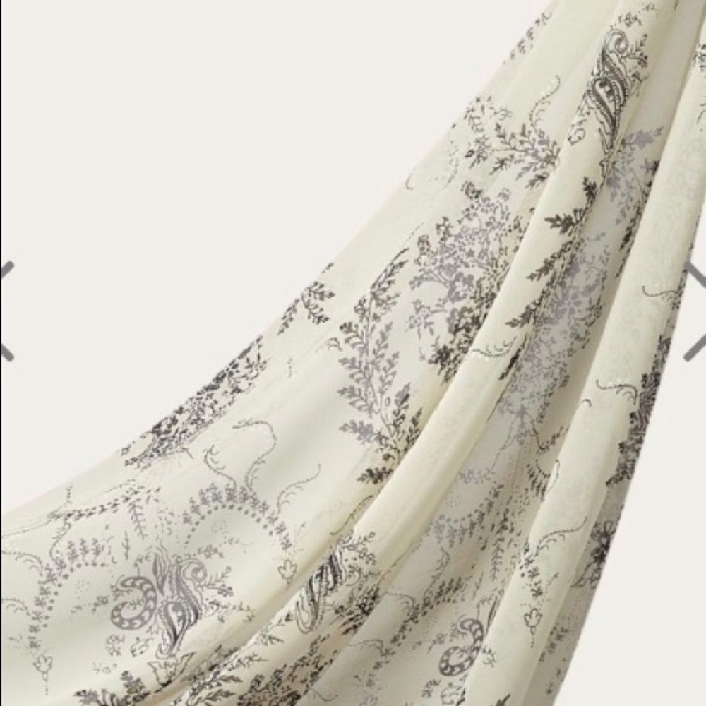 Haute Hijab print chiffon square